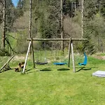 Idyllische Am Waldesrand Apartamento