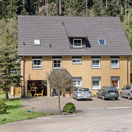 Διαμέρισμα Am Waldrand Alpirsbach